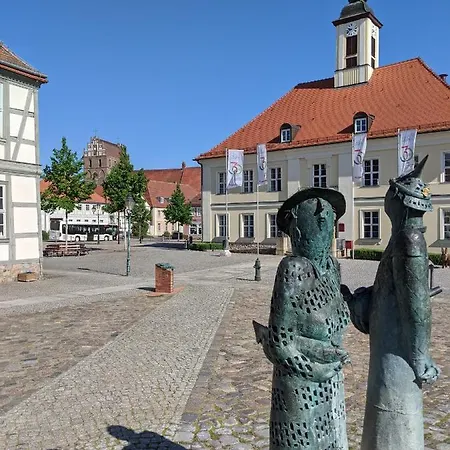 아파트 Im Herzen Der Historischen Altstadt 안게르문데